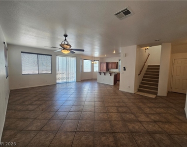 9164 Craven Avenue - Photo Thumbnail 6