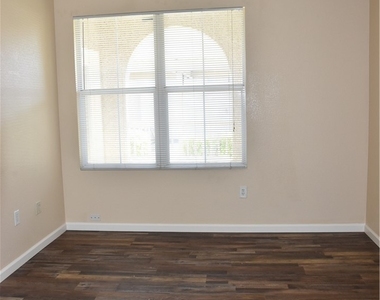 9975 Peace Way - Photo Thumbnail 11