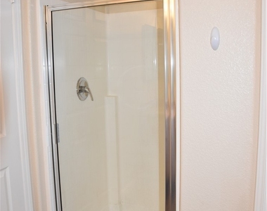 9975 Peace Way - Photo Thumbnail 12