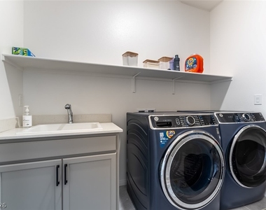 238 Badwater Basin Street - Photo Thumbnail 18