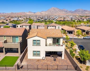 238 Badwater Basin Street - Photo Thumbnail 3