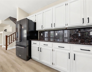 2551 Williamsburg Street - Photo Thumbnail 18
