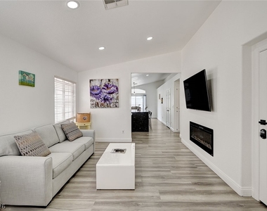 8127 Chambersberg Street - Photo Thumbnail 1