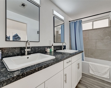8127 Chambersberg Street - Photo Thumbnail 25