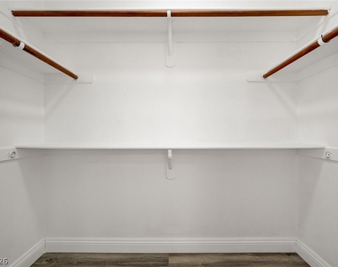 8127 Chambersberg Street - Photo Thumbnail 24