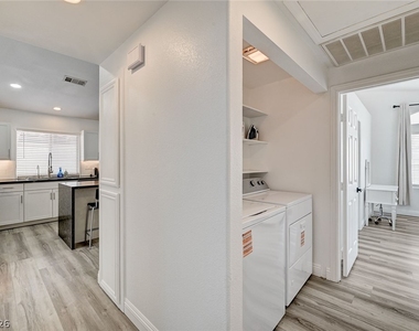 8127 Chambersberg Street - Photo Thumbnail 18