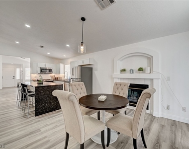 8127 Chambersberg Street - Photo Thumbnail 15