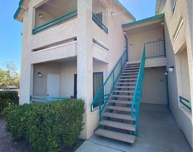5271 Lindell Road - Photo Thumbnail 1