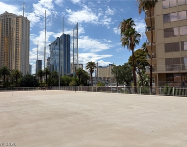 205 E Harmon Avenue - Photo Thumbnail 11
