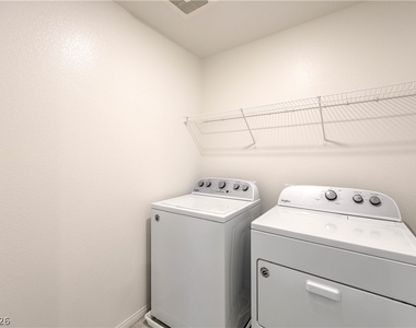 4983 Angel Heart Street - Photo Thumbnail 31