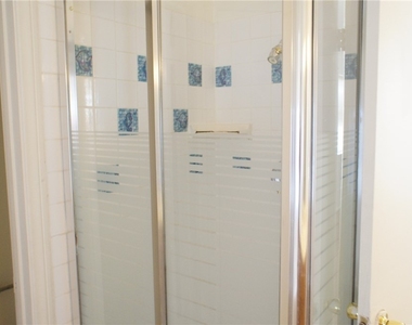 2705 Cheshire Court - Photo Thumbnail 10