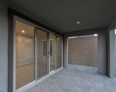 11620 Desert Hollow Avenue - Photo Thumbnail 46