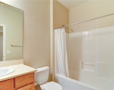 2173 Burris Hill Drive - Photo Thumbnail 3