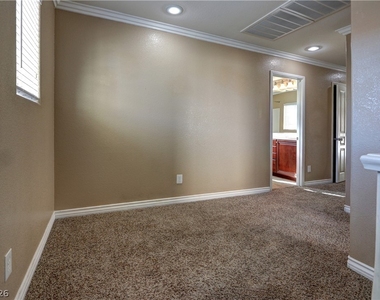 715 Shadwell Street - Photo Thumbnail 33