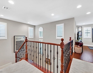 12270 Sandy Peak Avenue - Photo Thumbnail 16