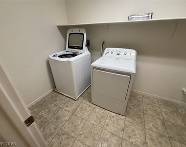 5582 Sancho Throne Road - Photo Thumbnail 43