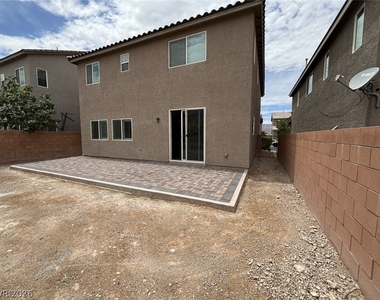 5582 Sancho Throne Road - Photo Thumbnail 23