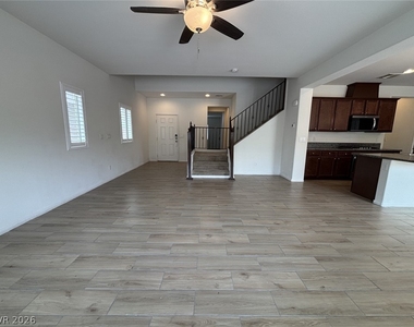 5582 Sancho Throne Road - Photo Thumbnail 10