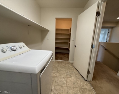 5582 Sancho Throne Road - Photo Thumbnail 44