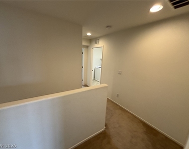 5582 Sancho Throne Road - Photo Thumbnail 42