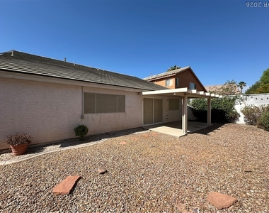9450 Hanta Avenue - Photo Thumbnail 19