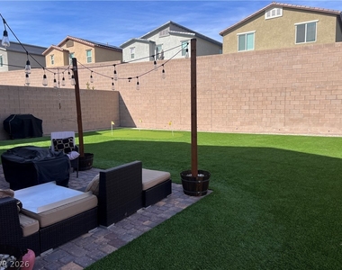 10748 Wild Poppy Ave Avenue - Photo Thumbnail 1