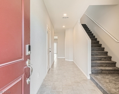 10748 Wild Poppy Ave Avenue - Photo Thumbnail 5
