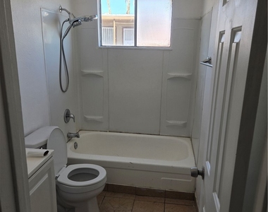 537 Calcaterra Circle - Photo Thumbnail 13