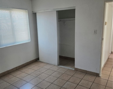 537 Calcaterra Circle - Photo Thumbnail 12
