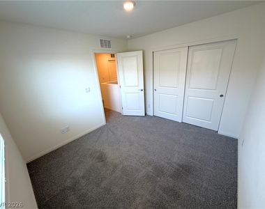 5646 Mesa Sedona Street - Photo Thumbnail 23