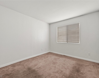 2972 Juniper Hills Boulevard - Photo Thumbnail 10