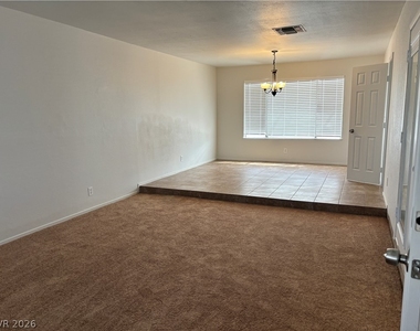 1021 Pagosa Way - Photo Thumbnail 2