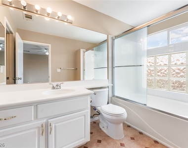8725 Autumn Valley Avenue - Photo Thumbnail 21