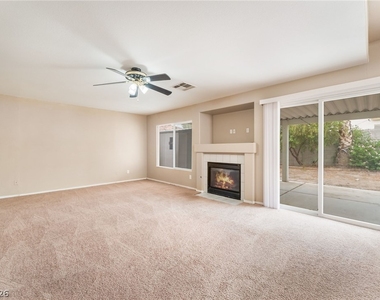 8725 Autumn Valley Avenue - Photo Thumbnail 10