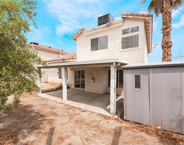 8725 Autumn Valley Avenue - Photo Thumbnail 32
