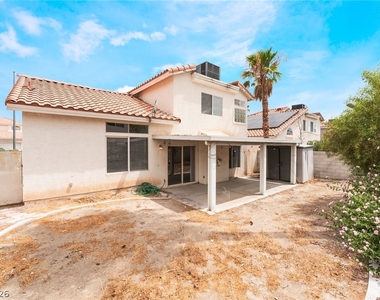 8725 Autumn Valley Avenue - Photo Thumbnail 31