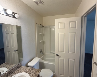 6800 Lake Mead Boulevard - Photo Thumbnail 19