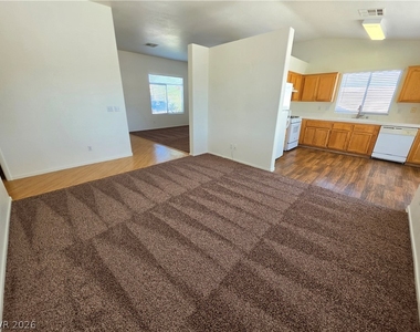 1154 Point Success Avenue - Photo Thumbnail 5