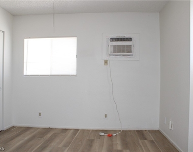 1212a Phillips Avenue - Photo Thumbnail 12