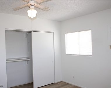 1212a Phillips Avenue - Photo Thumbnail 14