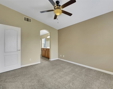 9982 Aspen Rose Street - Photo Thumbnail 14