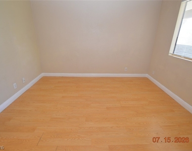 3151 Soaring Gulls Drive - Photo Thumbnail 9