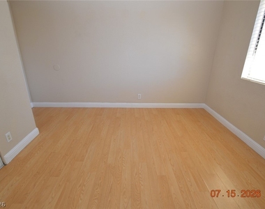 3151 Soaring Gulls Drive - Photo Thumbnail 5