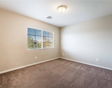 823 Beartooth Falls Court - Photo Thumbnail 28
