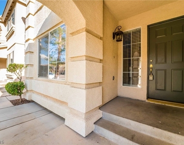 823 Beartooth Falls Court - Photo Thumbnail 3