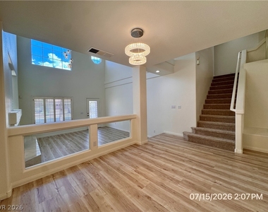 10921 Calcedonian Street - Photo Thumbnail 7