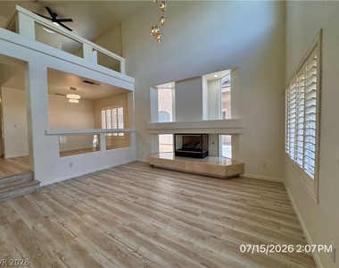10921 Calcedonian Street - Photo Thumbnail 2