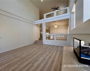 10921 Calcedonian Street - Photo Thumbnail 4