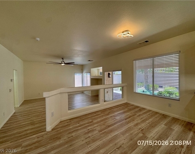 10921 Calcedonian Street - Photo Thumbnail 12