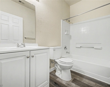 4730 Craig - Photo Thumbnail 24